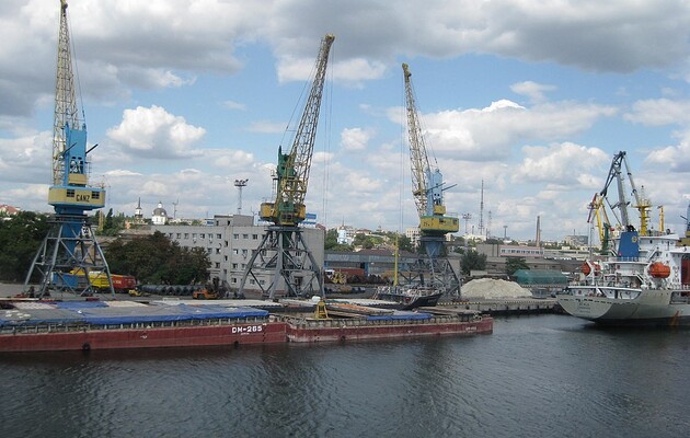 В Україні закривають частину морських портів