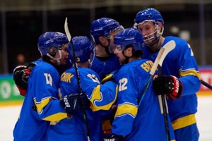 Збірна України з хокею завершила чемпіонат світу розгромною перемогою