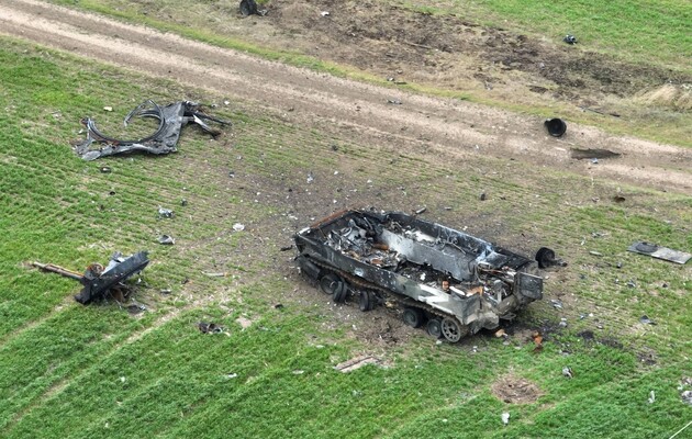 ЗСУ знищили російський пункт управління і три склади з боєприпасами на півдні України