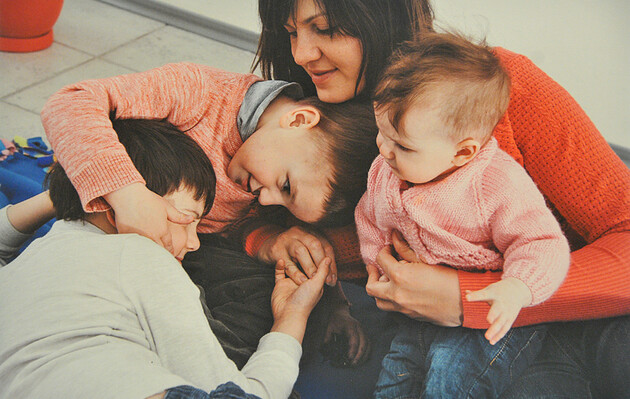 День матері присвячений усім мамам