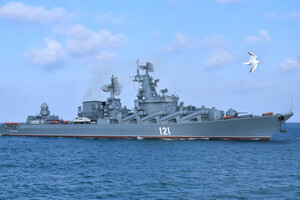 «Их там нет»: росіян намагаються переконати, що крейсер «Москва» не заходив до територіальних вод України