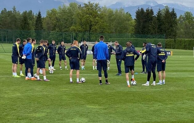Сборная Украины по футболу провела открытую тренировку в Словении