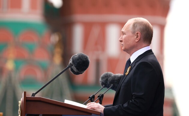 Німецькі ЗМІ про День перемоги в Росії: Путін готує росіян до потоку трун