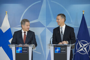 У НАТО готові за прискореною процедурою схвалити членство Швеції та Фінляндії