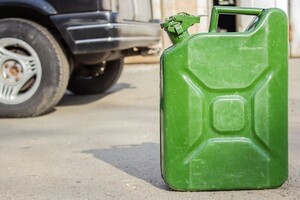 Стоимость бензина в одной из областей Украины перевалила за 70 грн за литр