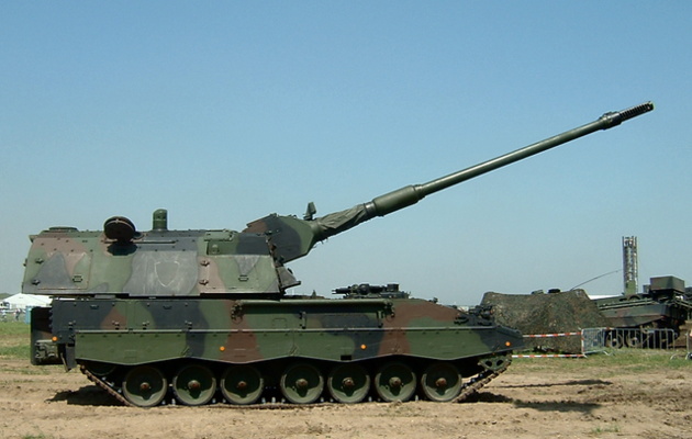Украинские военные начали обучение на немецких Panzerhaubitze 2000 – Ламбрехт