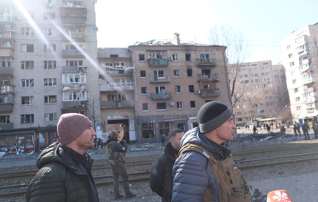 Атака может случиться в любую секунду: Кличко желающим вернуться в Киев