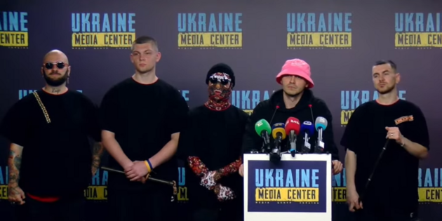 Фото: Kalush Orchestra at the Ukraine Media Center