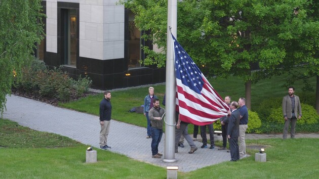 Посольство США возобновило работу в Киеве