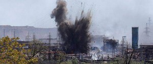 Росія скинула на Азовсталь 714 тонн авіабомб за місяць – радник мера Маріуполя