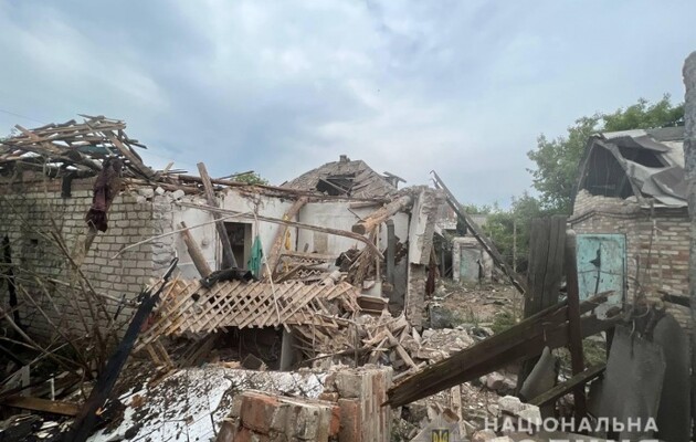 Окупанти обстріляли 12 населених пунктів у Донецькій області: зруйновано 58 цивільних об’єкті