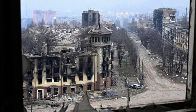 В Маріуполі російські загарбники запровадили нову пропускну систему — радник мера