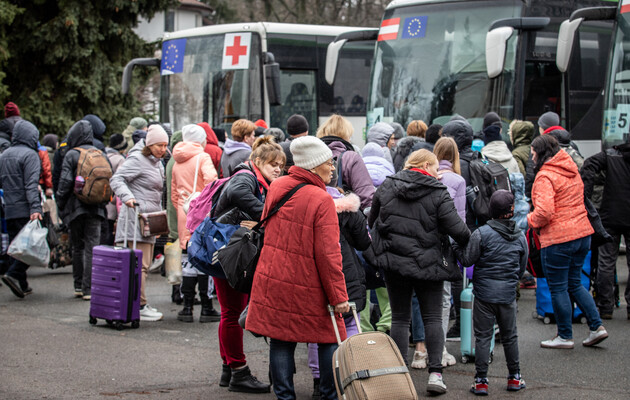 Українські біженці можуть зупинити скорочення населення Естонії