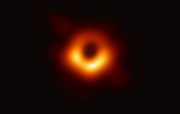 Астрономи засумнівалися у коректності перших знімків чорної діри