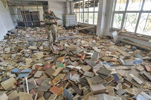 Захватчики повредили уже 40 библиотек на территории Украины