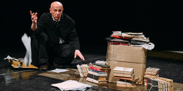 "Синій автомобіль" покажуть 3 червня