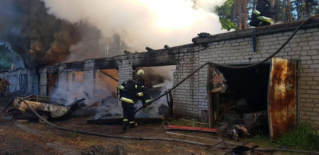 У Харківській області через обстріли окупантів постраждали газопровід та приватні будинки — ДСНС