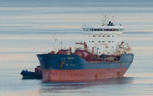 Іран погрожує арештом всіх танкерів Греції у Перській затоці