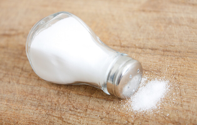 Дефицит соли: стоит ли делать запасы и какой будет цена в июне