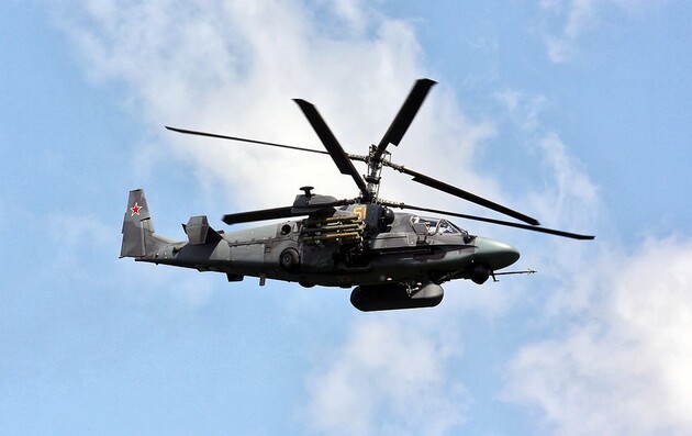 Украинские защитники сбили российский вертолет Ка-52 