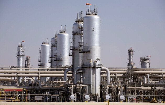 Саудовская Аравия меняет риторику относительно увеличения добычи нефти
