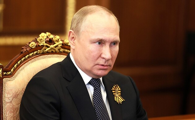 Дедалі більше росіян підтримують Путіна і вважають, що РФ 
