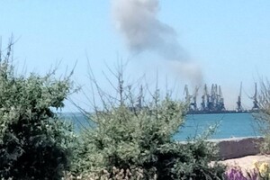 У Бердянську прогриміли вибухи, окупанти заявляють про «розмінування порту»