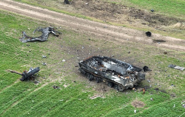 На Юге ВСУ уничтожили 19 оккупантов, состав боеприпасов и три самоходных пушки врага — ОК «Юг»