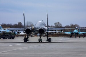 ПВО Украины сбила российский истребитель-бомбардировщик