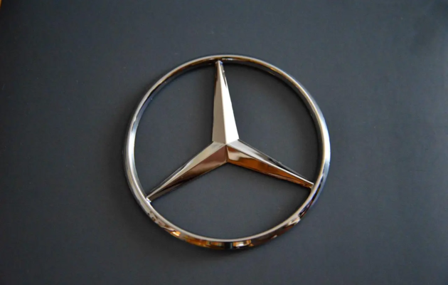 Mercedes-Benz відкликає мільйон автомобілів за 2004-2015 роки через проблеми з гальмами