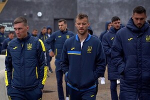Уэльс - Украина: стали известны стартовые составы команд