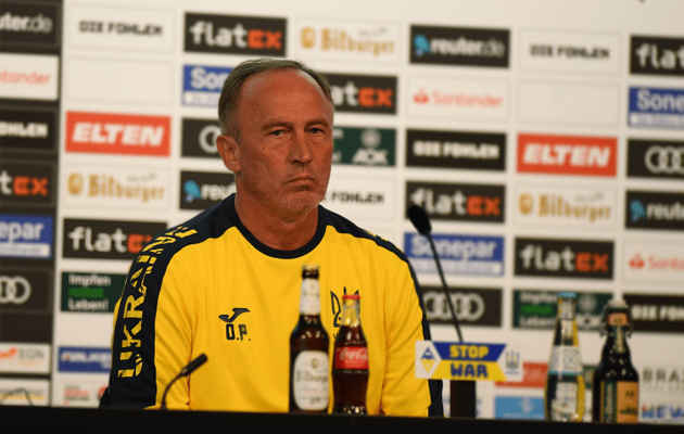 Петраков поблагодарил футболистов