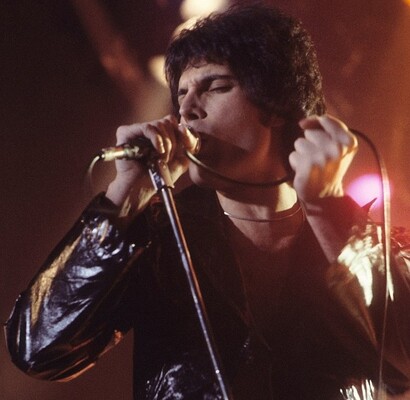 Гурт Queen анонсував вихід невиданої пісні Фредді Мерк'юрі
