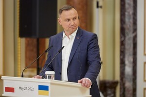 Президент Польщі починає тур країнами Євросоюзу, щоб переконати їх надати Україні статусу кандидата в ЄС