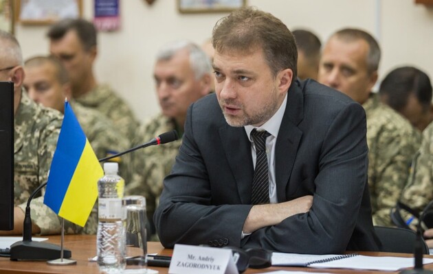 Россиянам не удастся удержать юг Украины — экс-министр обороны