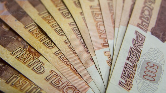 На оккупированных территориях юга украинцы не воспринимают рубли как валюту, захватчики вынуждены пользоваться гривнами