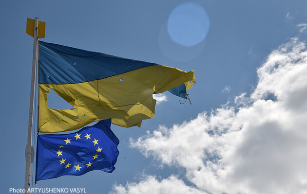 ЕС может сделать исторический шаг, подтвердив принадлежность украинцев к европейской семье – Зеленский