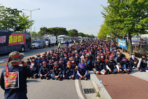 Общенациональная забастовка дальнобойщиков в Южной Корее грозит усугубить глобальный дефицит чипов