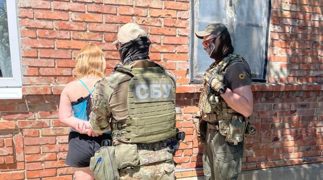 Жителька Донецької області передавала дані окупантам  про ЗСУ 