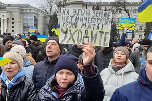 Заяви колаборантів на Херсонщині показують, що вони не змогли дістатися до українських реєстрів майна та кадастрів