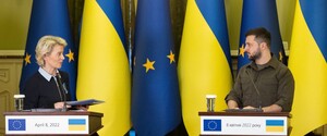 Єврокомісія виступає за надання Україні статусу кандидата на вступ до ЄС — Politico