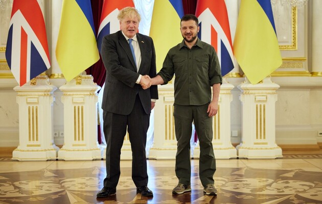 Велика Британія пропонує Україні нову програму військових навчань