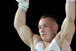 Украинский гимнаст Радивилов завоевал два золота на Кубке мирового вызова в Словении