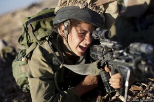 Обязательный военный учет женщин: что изменилось во время войны