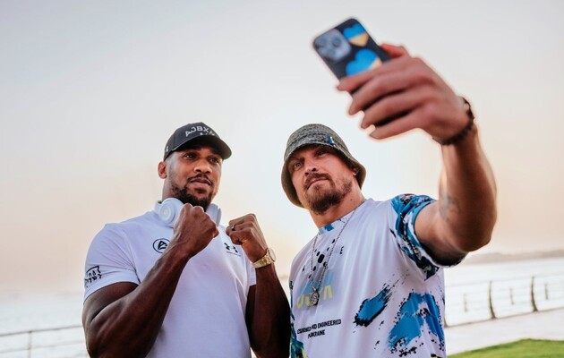 Усик и Джошуа выйдут на ринг 20 августа