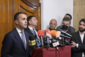 Через війну в Україні розкололась найбільша фракція італійського парламенту