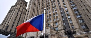 Чехия решила не выдавать визы гражданам РФ и Беларуси до апреля 2023 года
