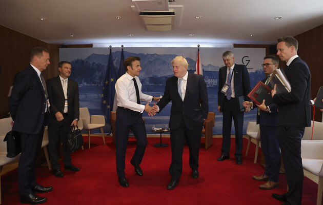 Джонсон и Макрон на саммите G7 договорились усилить военную помощь Украине