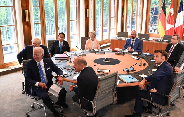 Зеленский призвал G-7 присоединиться к работе над гарантиями безопасности Украины