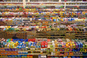 Війна в Україні: які продукти важко знайти на полицях супермаркетів через російське вторгнення